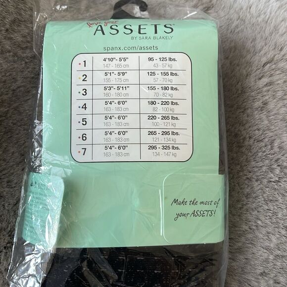 NWT Assets shaping tights texture wishbone size 4 Black - Picture 4 of 5
